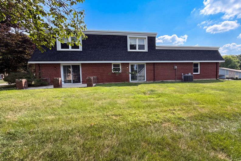 Photo 5 of 25 of 59 Sable Ct, Lake Saint Louis, MO