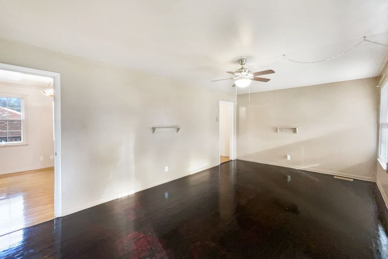 Photo 7 of 23 of 90 Tusculum Rd, Antioch, TN