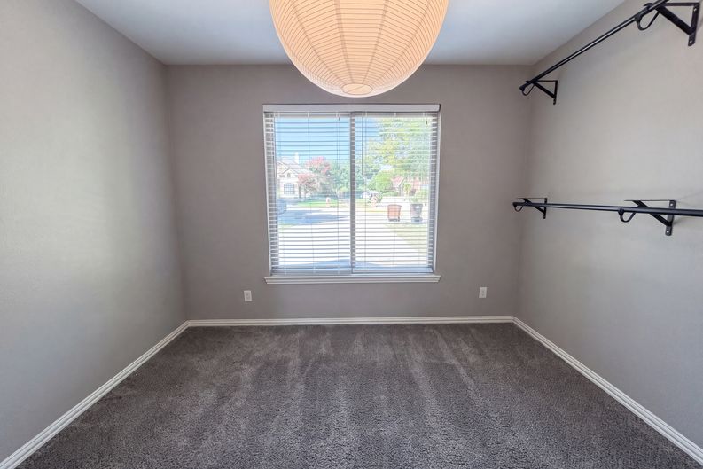 Photo 16 of 24 of 2404 Royal Birkdale Dr, Plano, TX