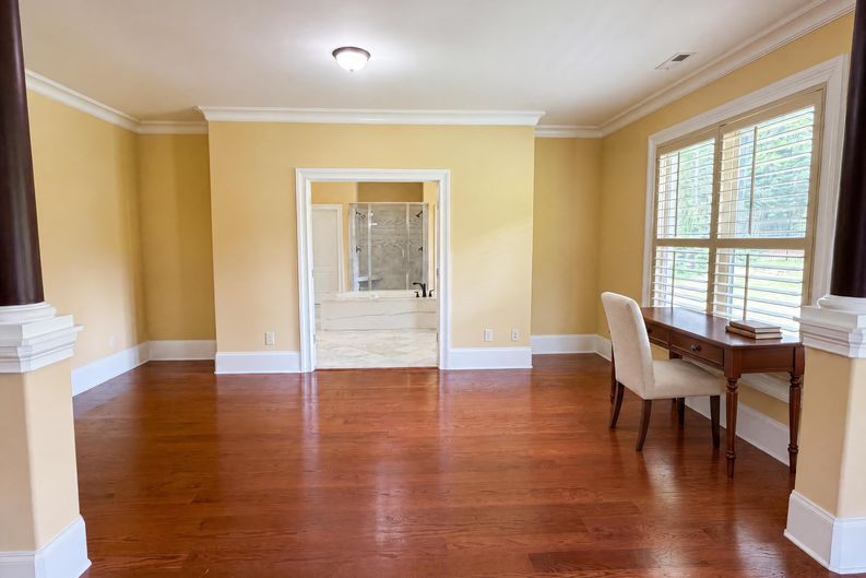 Photo 16 of 41 of 332 Warwick Pl, McDonough, GA