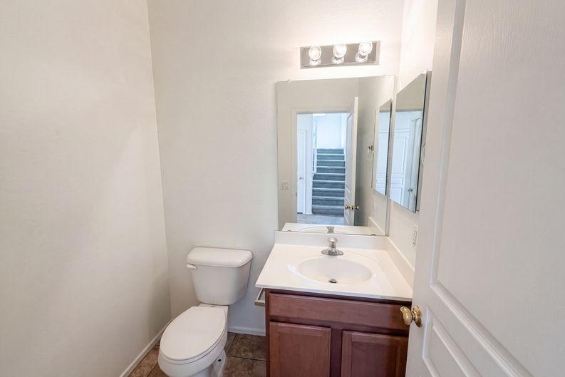 Photo 24 of 33 of 7411 W Alta Vista Rd, Laveen, AZ