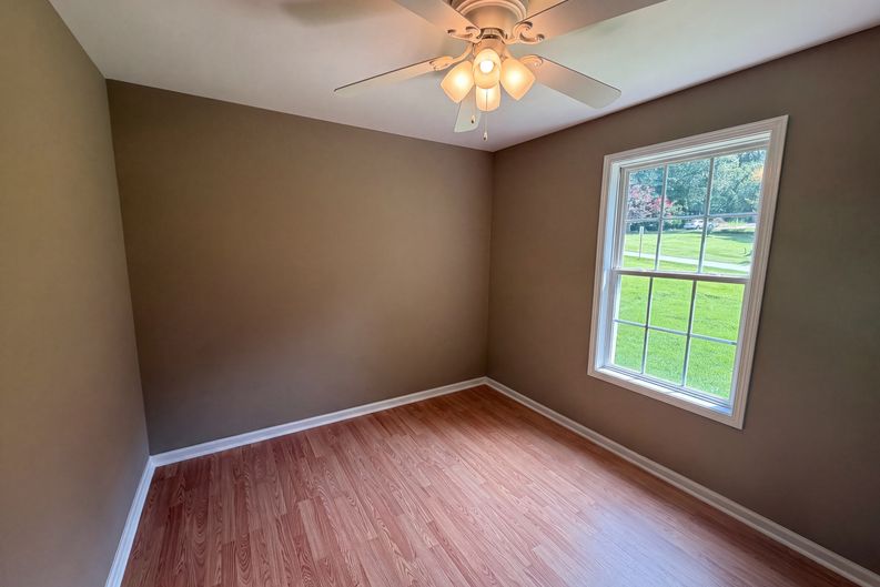 Photo 14 of 20 of 116 Fernwood Dr, Easley, SC
