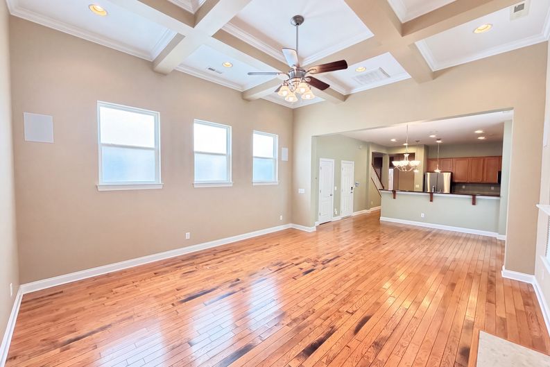 Photo 3 of 28 of 9928 Daufuskie Dr, Charlotte, NC