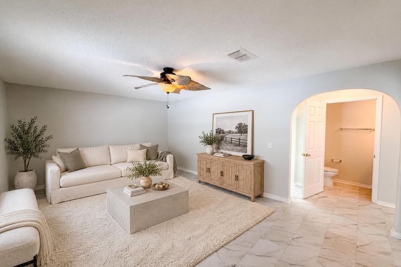 Photo 6 of 53 of 5191 Quintilis St, Spring Hill, FL