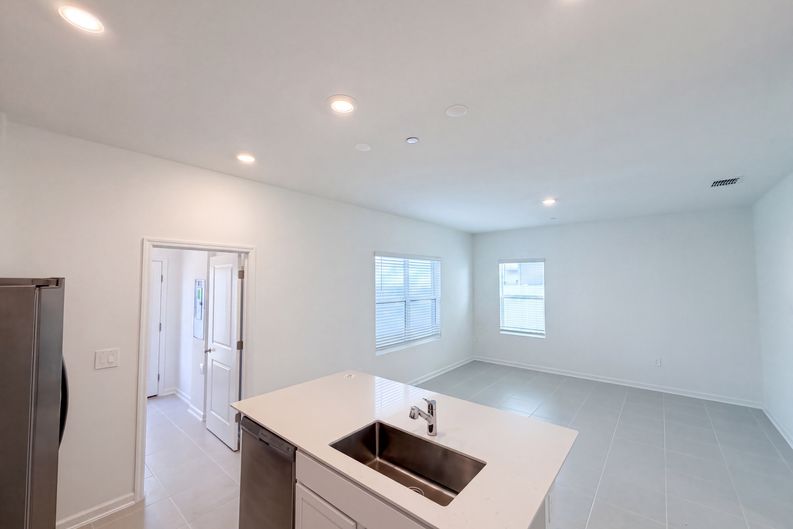 Photo 11 of 27 of 2224 Red Sun St, Apopka, FL