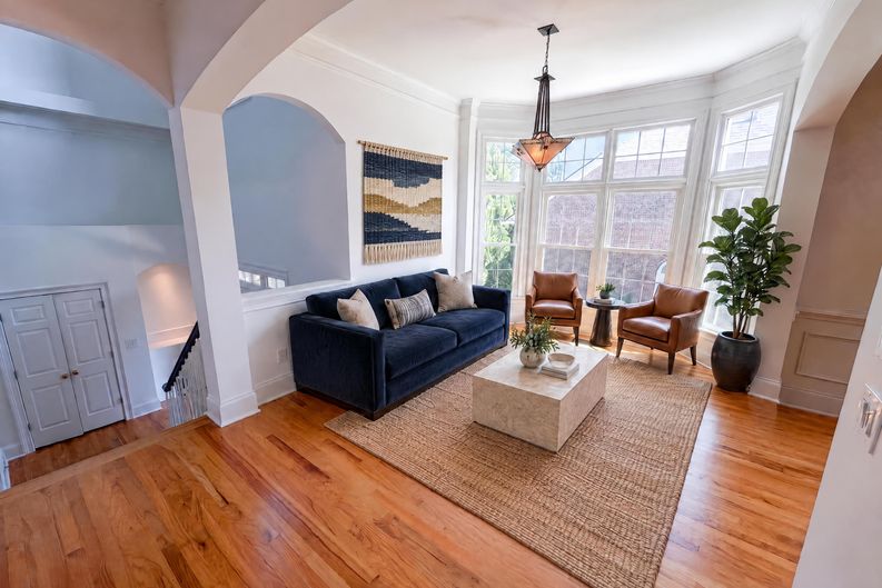 Photo 11 of 41 of 3725 Wescott Way, Sandy Springs, GA