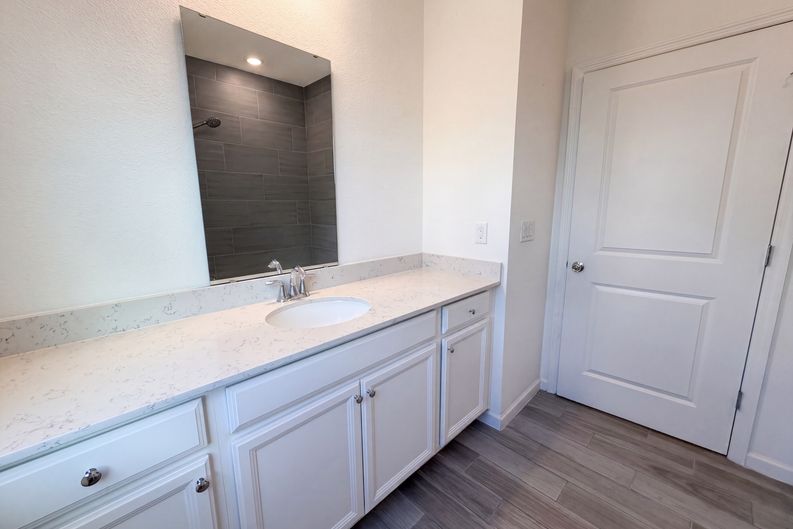 Photo 13 of 22 of 7233 Calamint Ave, Jacksonville, FL