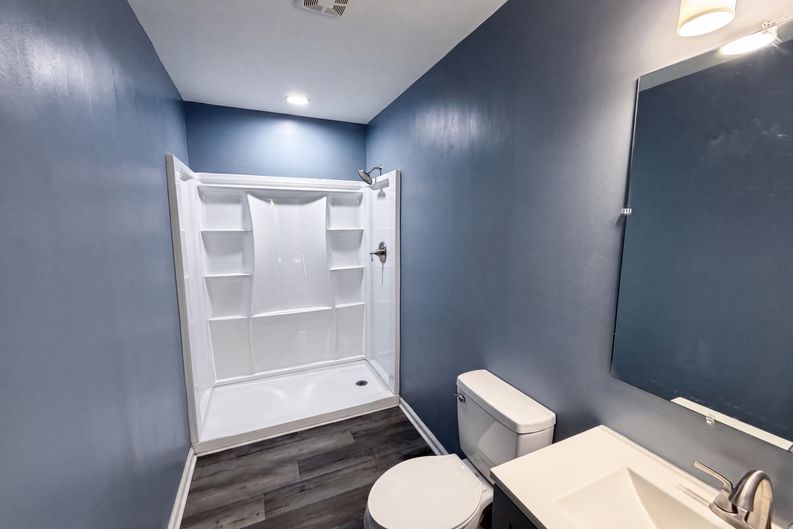 Photo 9 of 18 of 5601 Beaconsfield Rd, Charlotte, NC