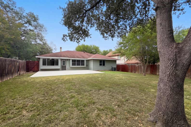 Photo 16 of 17 of 6315 Welles Fawn Cir, San Antonio, TX