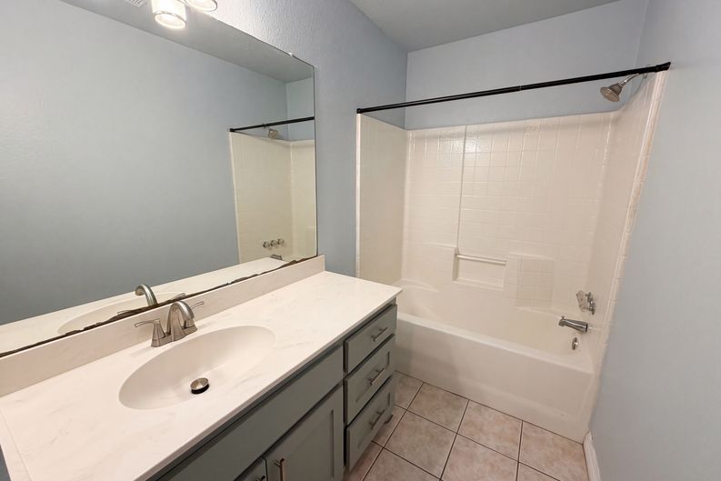 Photo 19 of 22 of 4014 Ovilla Rd, Waxahachie, TX