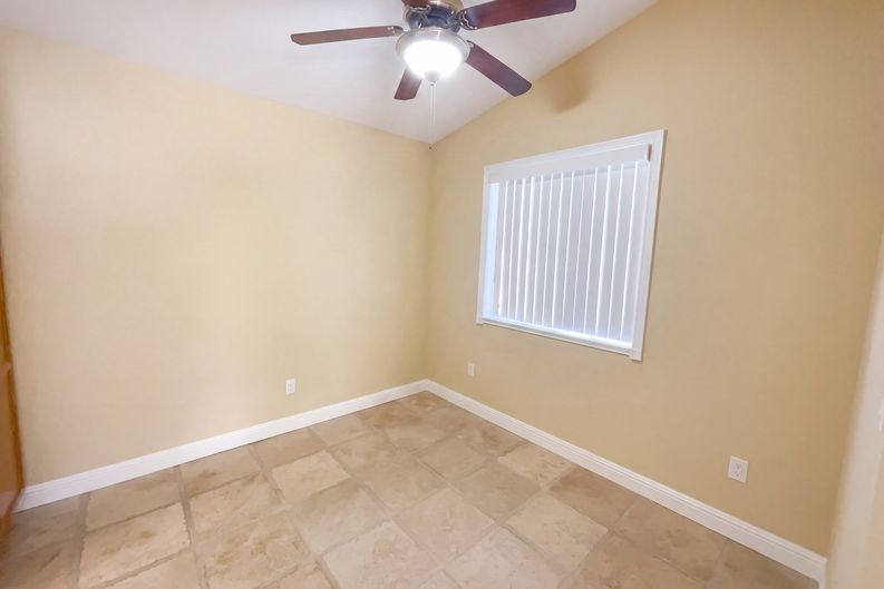 Photo 12 of 17 of 885 Halidon Way, Folsom, CA