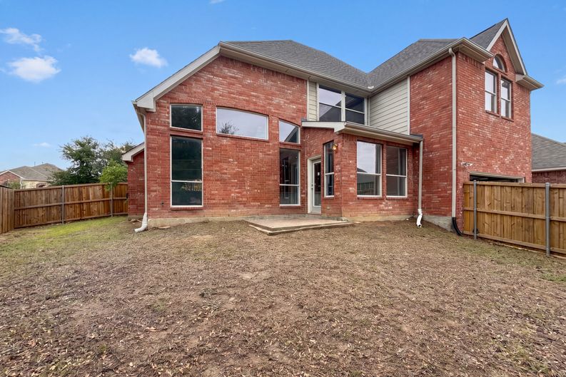 Photo 5 of 23 of 3853 Wintergreen Dr, Plano, TX