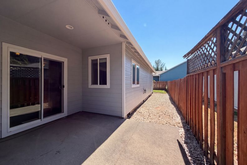 Photo 17 of 22 of 1586 NE Grandhaven St, McMinnville, OR