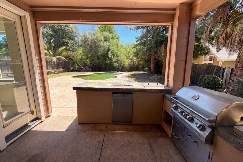 Photo 28 of 31 of 4711 Wildflower Ln, Rocklin, CA