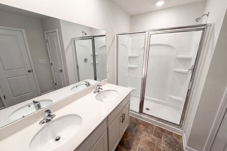 Photo 13 of 23 of 7244 Finnigan Rd, Charlotte, NC