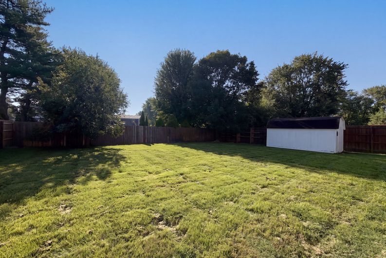 Photo 18 of 21 of 7625 Combs Rd, Indianapolis, IN