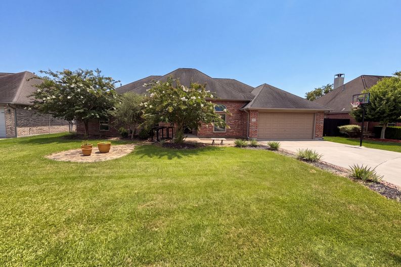 Photo 21 of 24 of 7945 Laurelwood St, Beaumont, TX