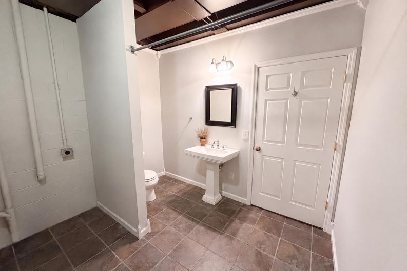 Photo 23 of 26 of 6937 Bucksland Dr, Ooltewah, TN