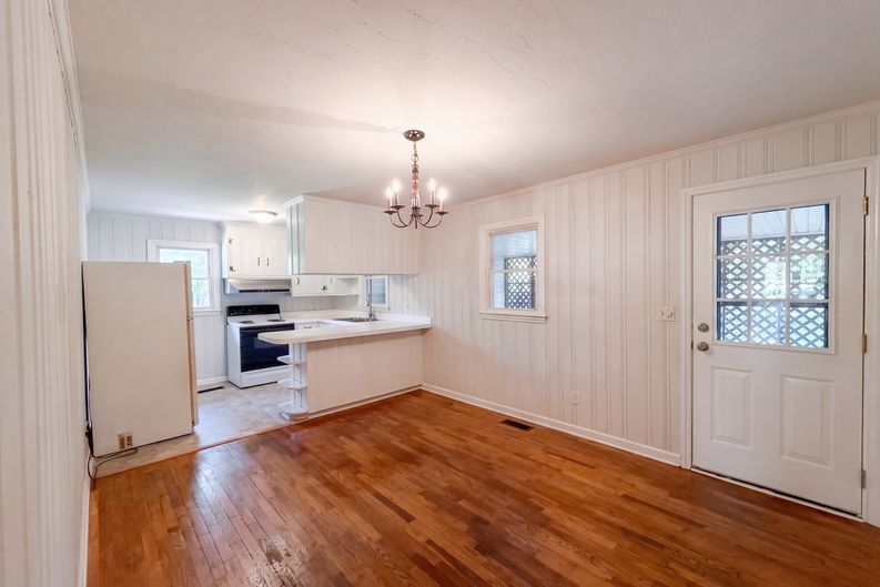 Photo 7 of 16 of 5206 N Sumac Cir, Fayetteville, NC