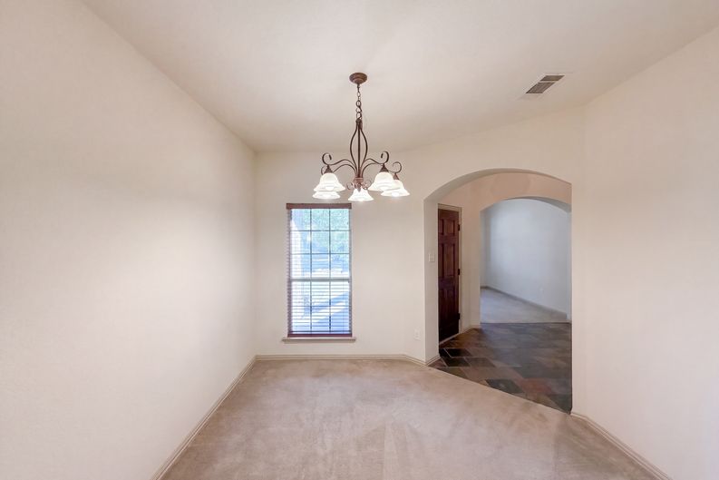 Photo 10 of 29 of 8152 Black Sumac Dr, Fort Worth, TX
