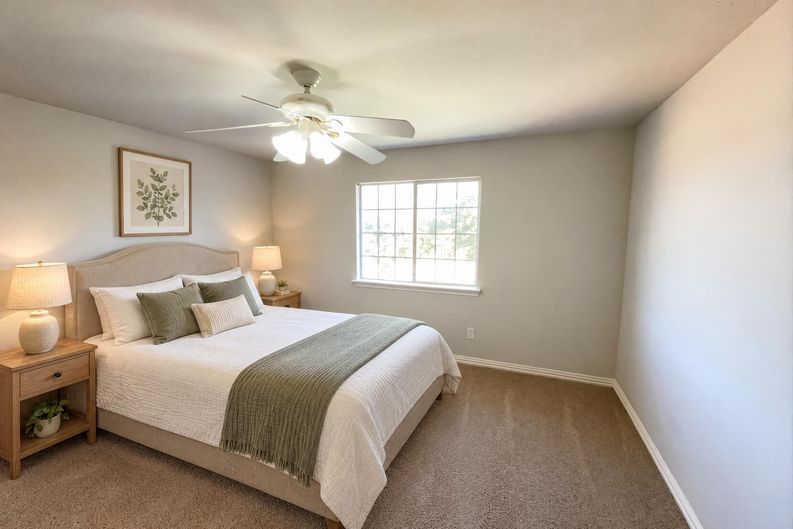 Photo 6 of 23 of 3421 Sandy Trail Ln, Plano, TX