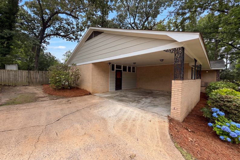 Photo 20 of 23 of 6456 Yorkshire Dr, Columbia, SC