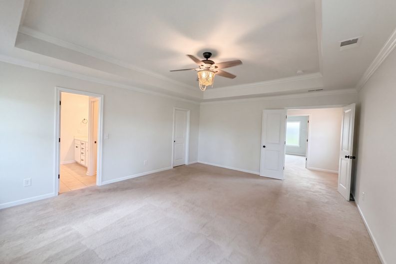 Photo 9 of 22 of 317 Whispering Breeze Ln, Summerville, SC