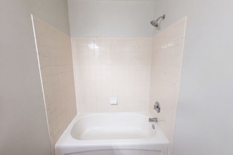 Photo 19 of 25 of 2800 Orchard Summit Ct, Hyattsville, MD