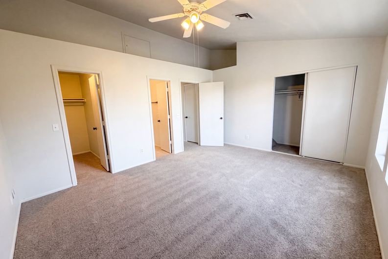 Photo 4 of 19 of 1601 N Saba St, Chandler, AZ