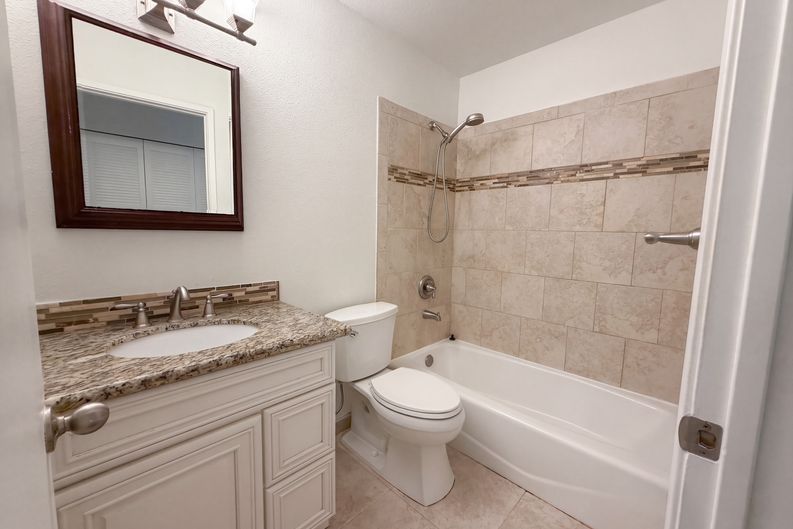 Photo 18 of 25 of 6232 Wittenham Way, Orangevale, CA