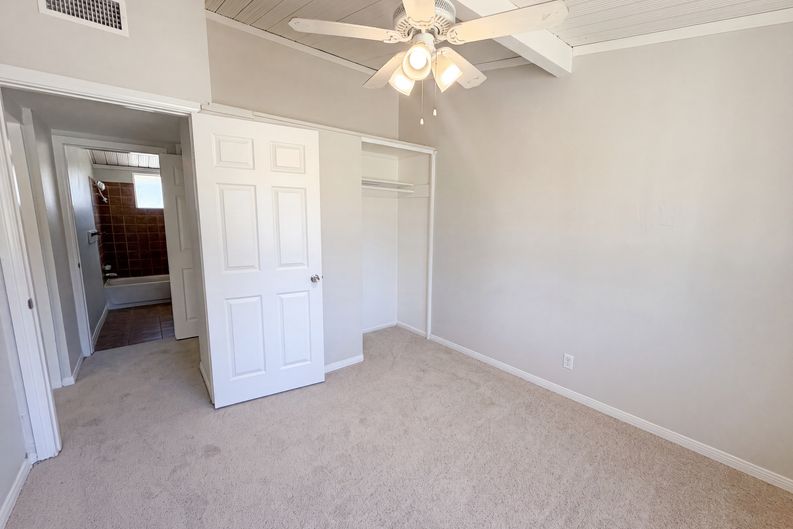Photo 9 of 21 of 415 E Indian School Ln, Banning, CA