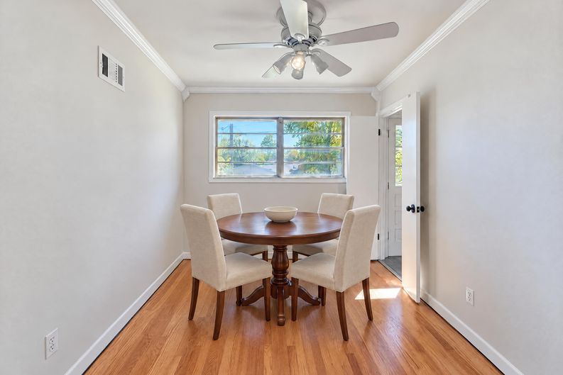 Photo 5 of 17 of 2322 Ruckert Ave, Saint Louis, MO