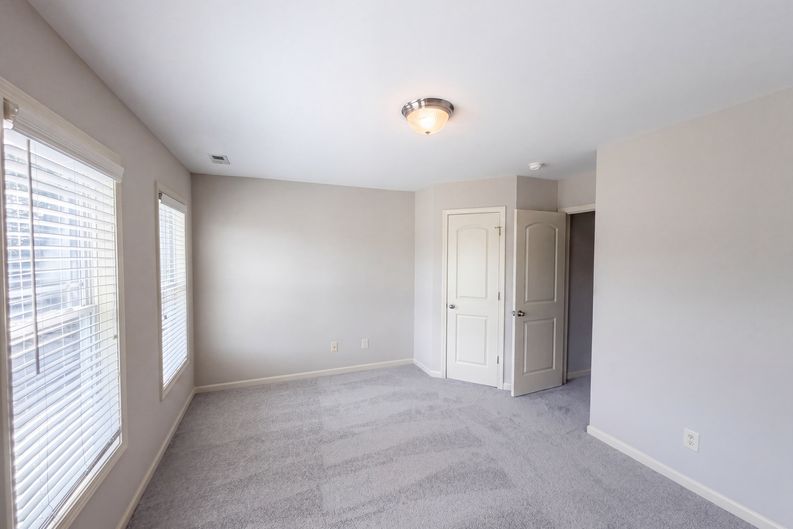 Photo 8 of 17 of 4143 White Kestrel Dr, Raleigh, NC