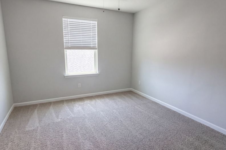 Photo 14 of 25 of 95443 Woodbridge Pkwy, Fernandina Beach, FL