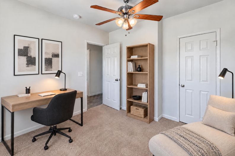 Photo 16 of 29 of 1131 E Virginia Ave, Phoenix, AZ