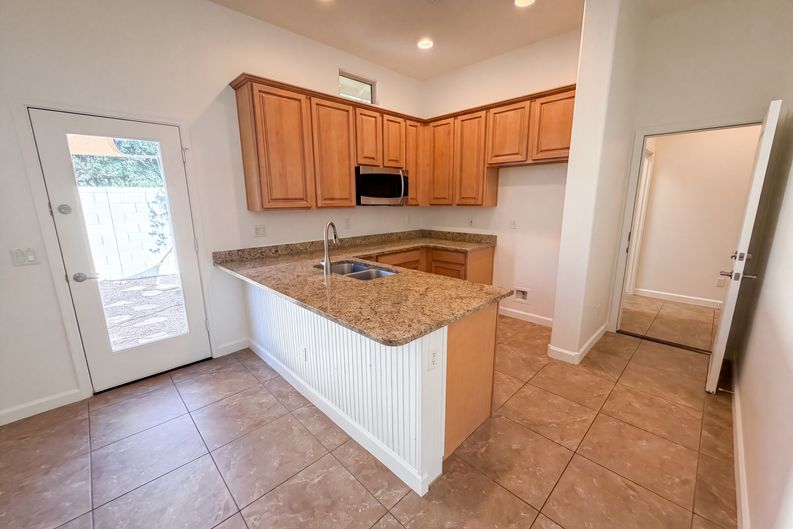 Photo 23 of 40 of 701 E Charlevoix Ave, Gilbert, AZ