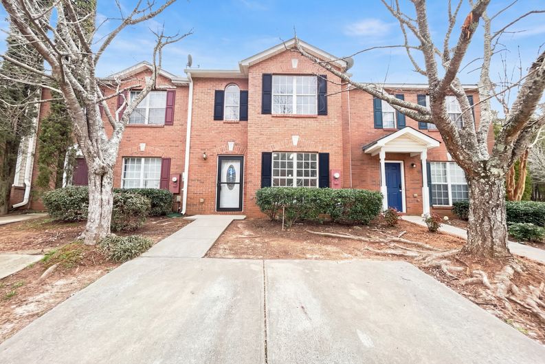 Photo 6 of 18 of 3794 Waldrop Ln, Decatur, GA