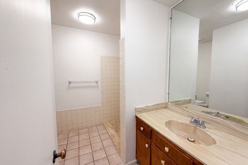 Photo 15 of 21 of 3115 N 53rd Dr, Phoenix, AZ