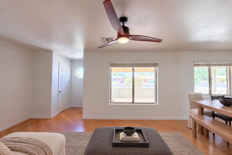 Photo 6 of 29 of 909 W Missouri Ave, Phoenix, AZ
