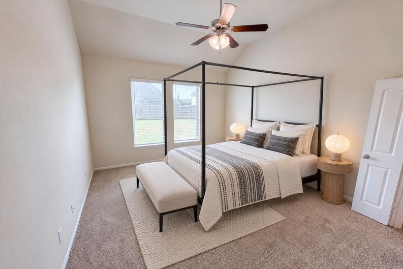 Photo 4 of 29 of 12338 Bedford Bend Dr, Humble, TX