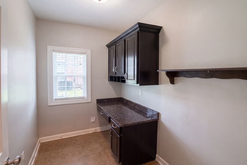 Photo 37 of 43 of 621 Gaelens Ln, Irmo, SC