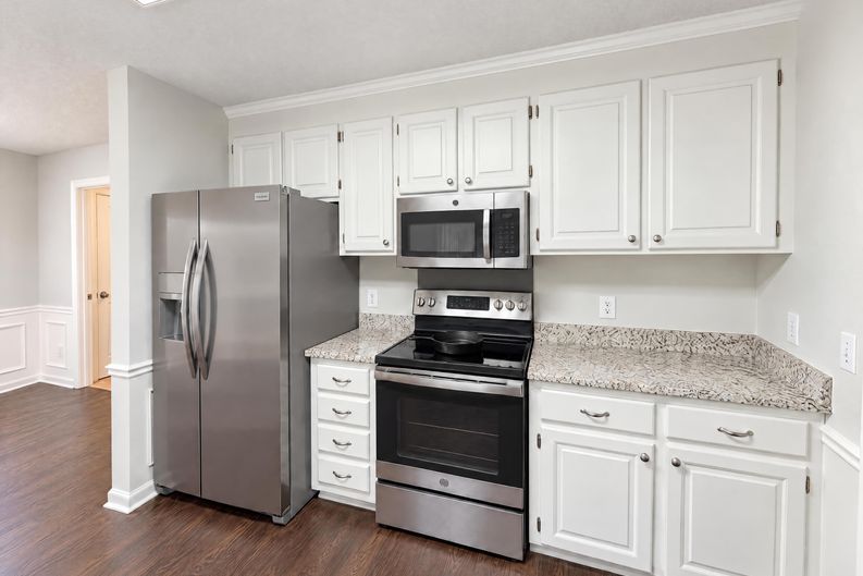 Photo 7 of 23 of 6837 Lowesville Ln, Stanley, NC