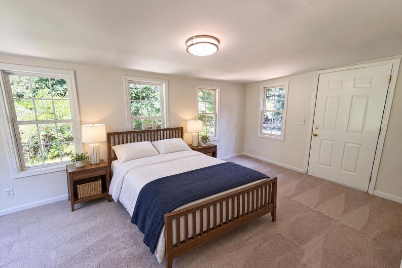Photo 11 of 14 of 9306 Wilson Blvd, Columbia, SC