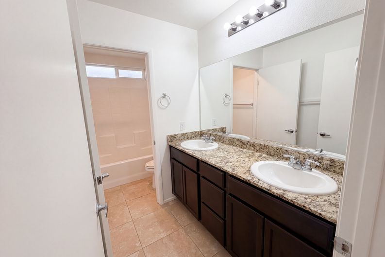 Photo 29 of 52 of 4036 White Opal St, Las Vegas, NV