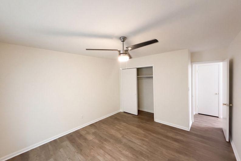 Photo 12 of 27 of 2024 Montreat Pkwy, Vestavia Hills, AL