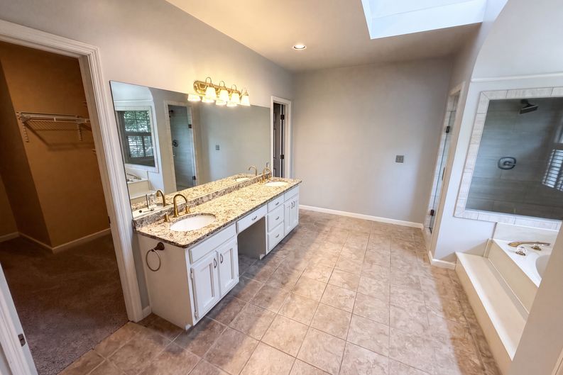 Photo 33 of 39 of 135 N Clublands Ct, Johns Creek, GA