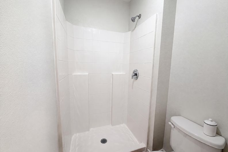 Photo 16 of 24 of 1048 Bethpage Rd, Auburndale, FL