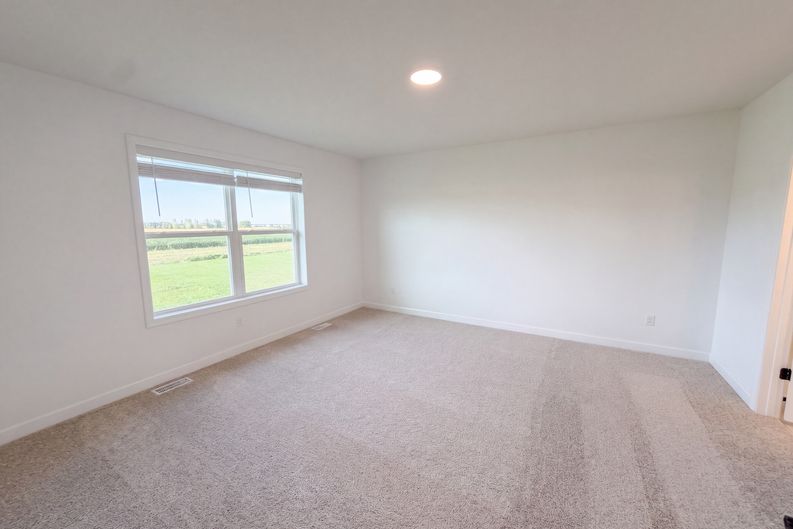 Photo 14 of 42 of 1577 Upper 141st St E, Rosemount, MN