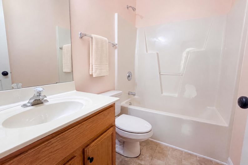 Photo 14 of 17 of 12740 Windyedge Rd, Huntersville, NC
