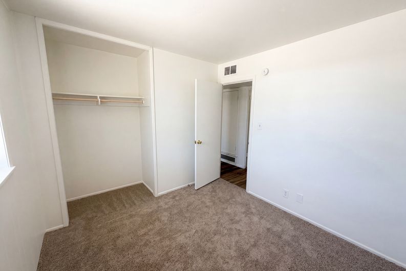 Photo 14 of 21 of 2901 N Cloverland Ave, Tucson, AZ